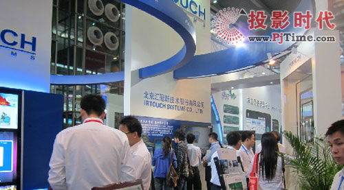 匯冠觸摸屏 創(chuàng)新技術(shù)引領(lǐng)行業(yè)新風(fēng)向